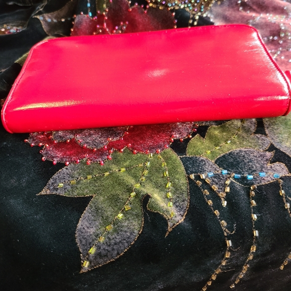 Prada Wallet - Picture 3 of 11